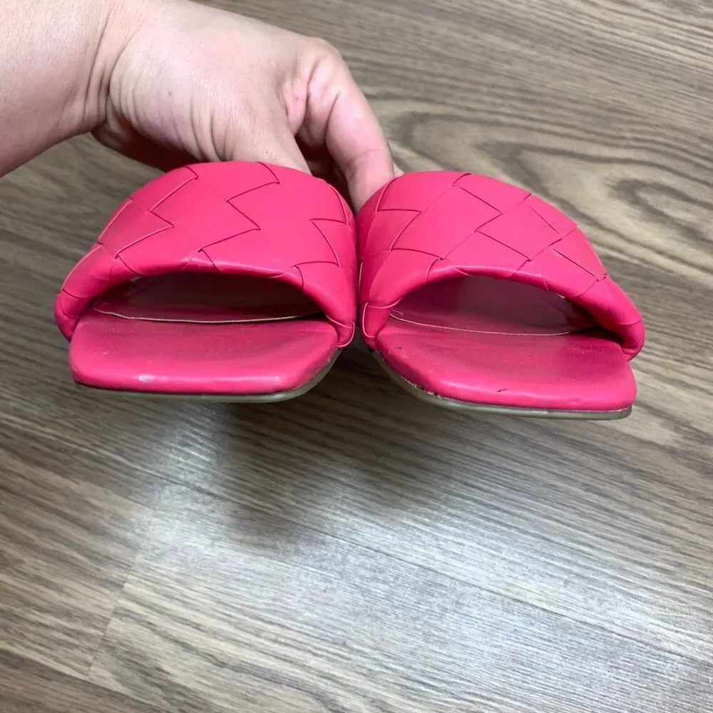 Marc Fisher Sandals Size 8M Hot Pink Casper Block Heel Barbiecore Travel Slip-On
